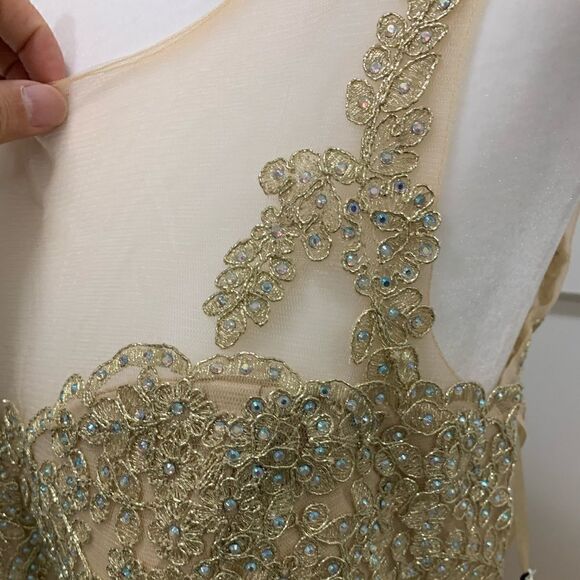 Mesh embroidered beaded Lace Short Ruffled  Dress - Picture 12 of 14